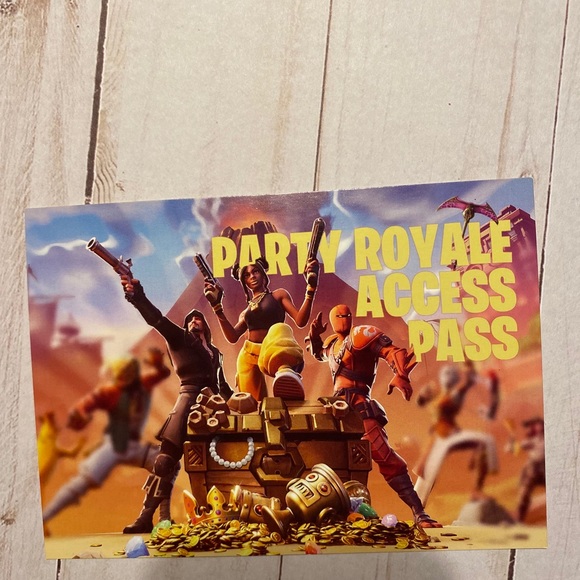 3/$15 SALE  10 Fortnite season 8 battle party royale birthday invitations passes - Picture 5 of 5